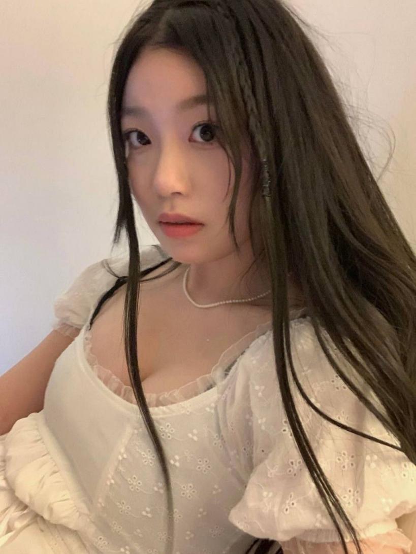人前女神/乖乖女，人后骚女/欲女系列-第57期[110P]