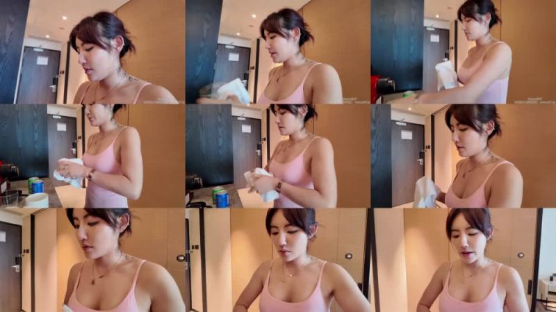 【短片x20】性感女教師借著家訪玩弄男學生