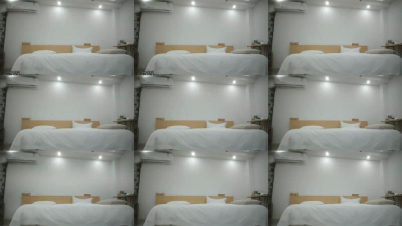 【短片x20】性感女教師借著家訪玩弄男學生