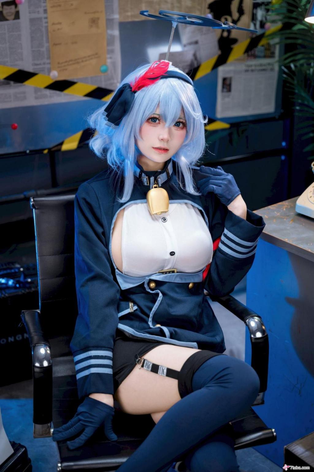 【套圖x21】這位高年級生穿著制服的迷人造型[20P]