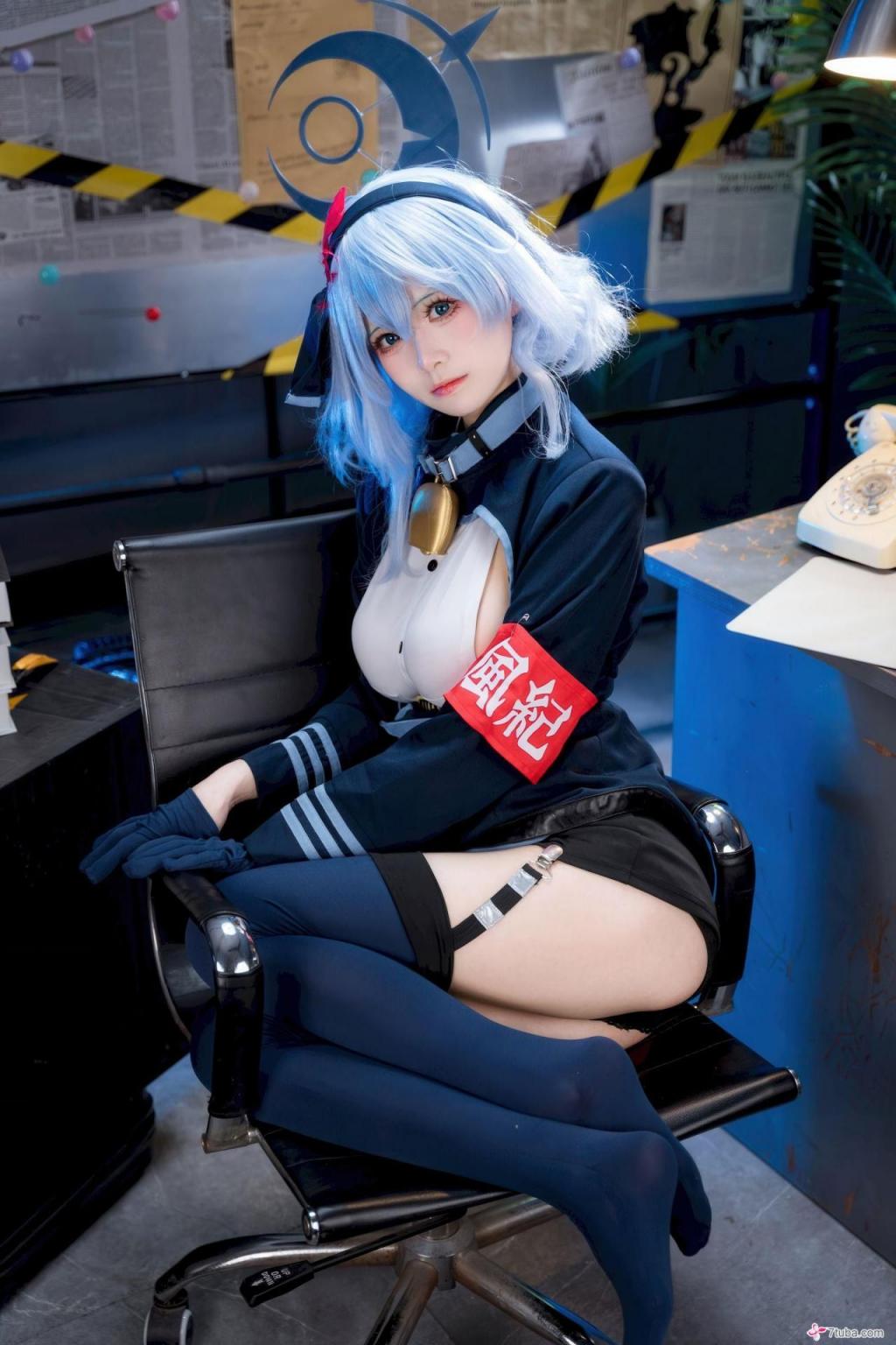 【套圖x21】這位高年級生穿著制服的迷人造型[20P]