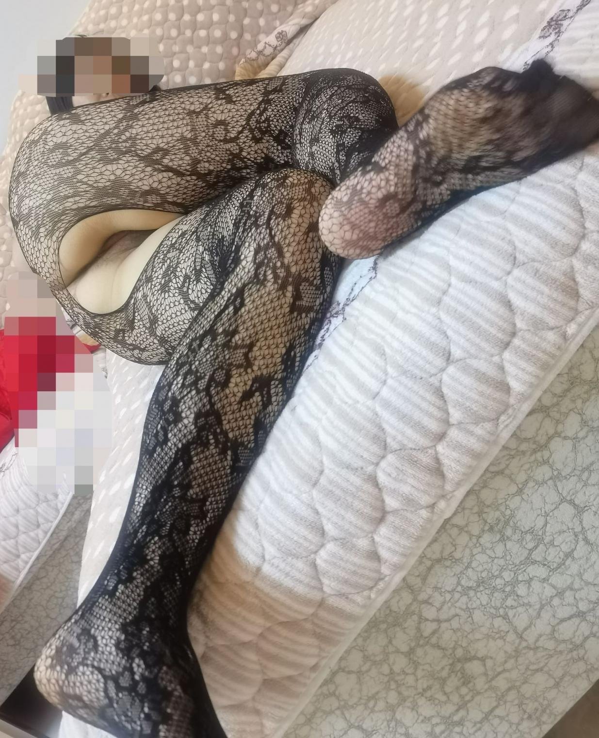 0351骚妻发骚的每个样子[18P]