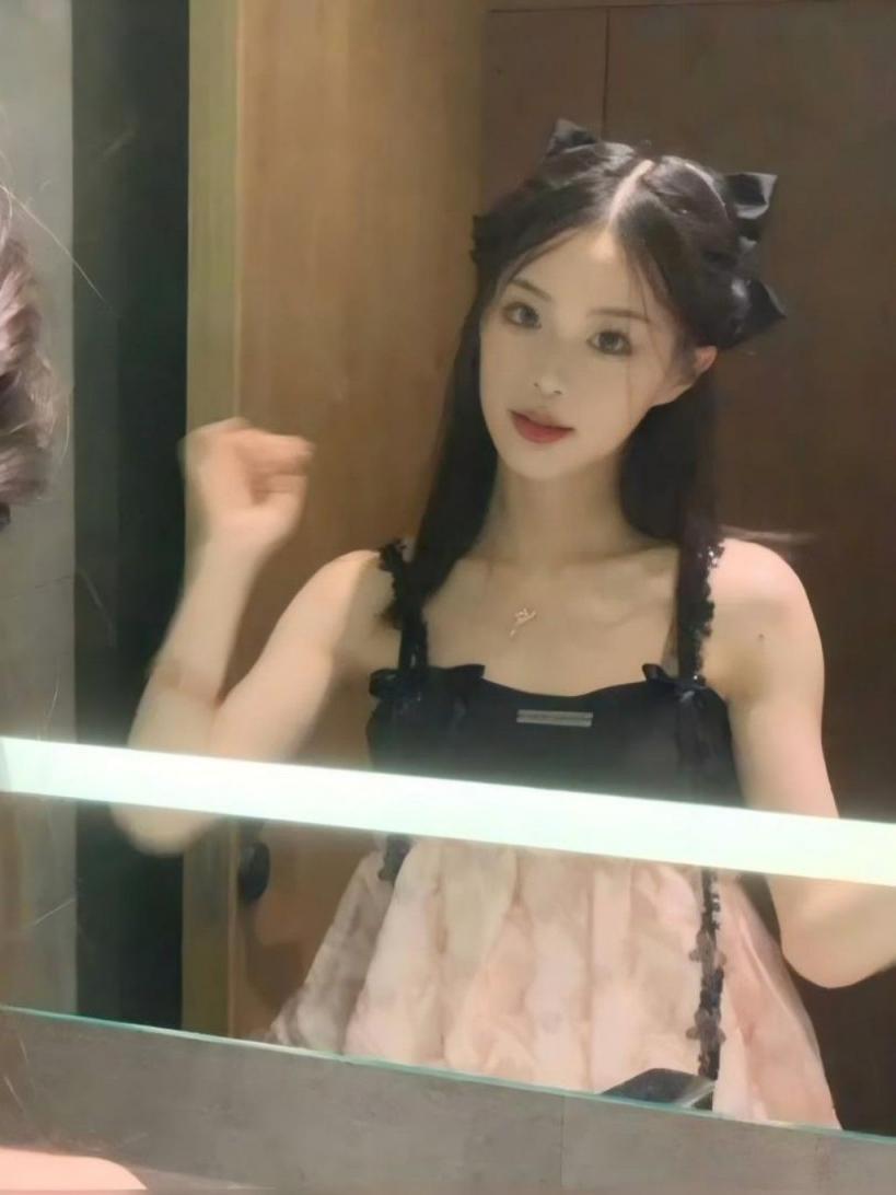 人前女神/乖乖女，人后骚女/欲女系列-第69期[116P]