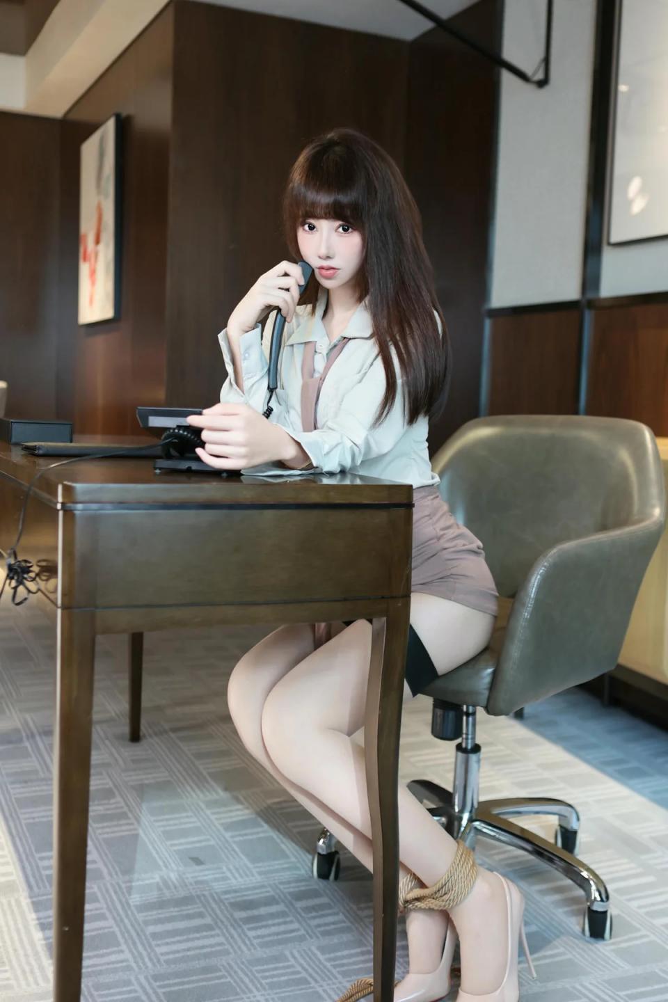 【套圖x35】雙人誘惑系列-雙人女孩[20P]