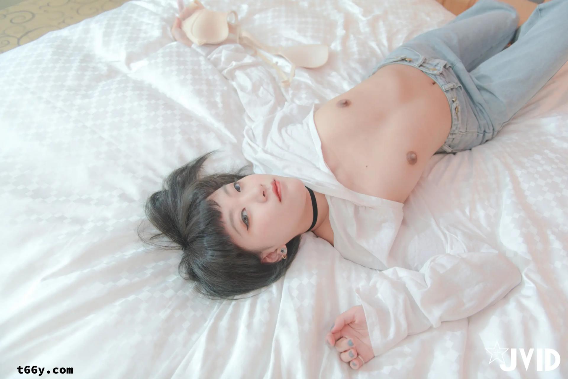 【套圖x35】Myu_a（뮤아）-月夜拍窗B[30P]