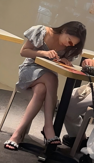贵在真实，白丝少女转身对我笑[25P]