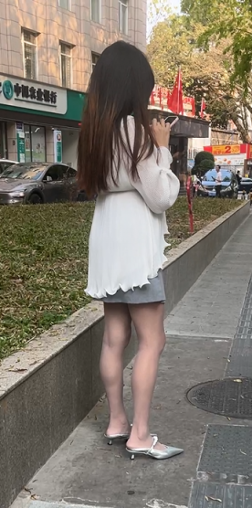 贵在真实，白丝少女转身对我笑[25P]