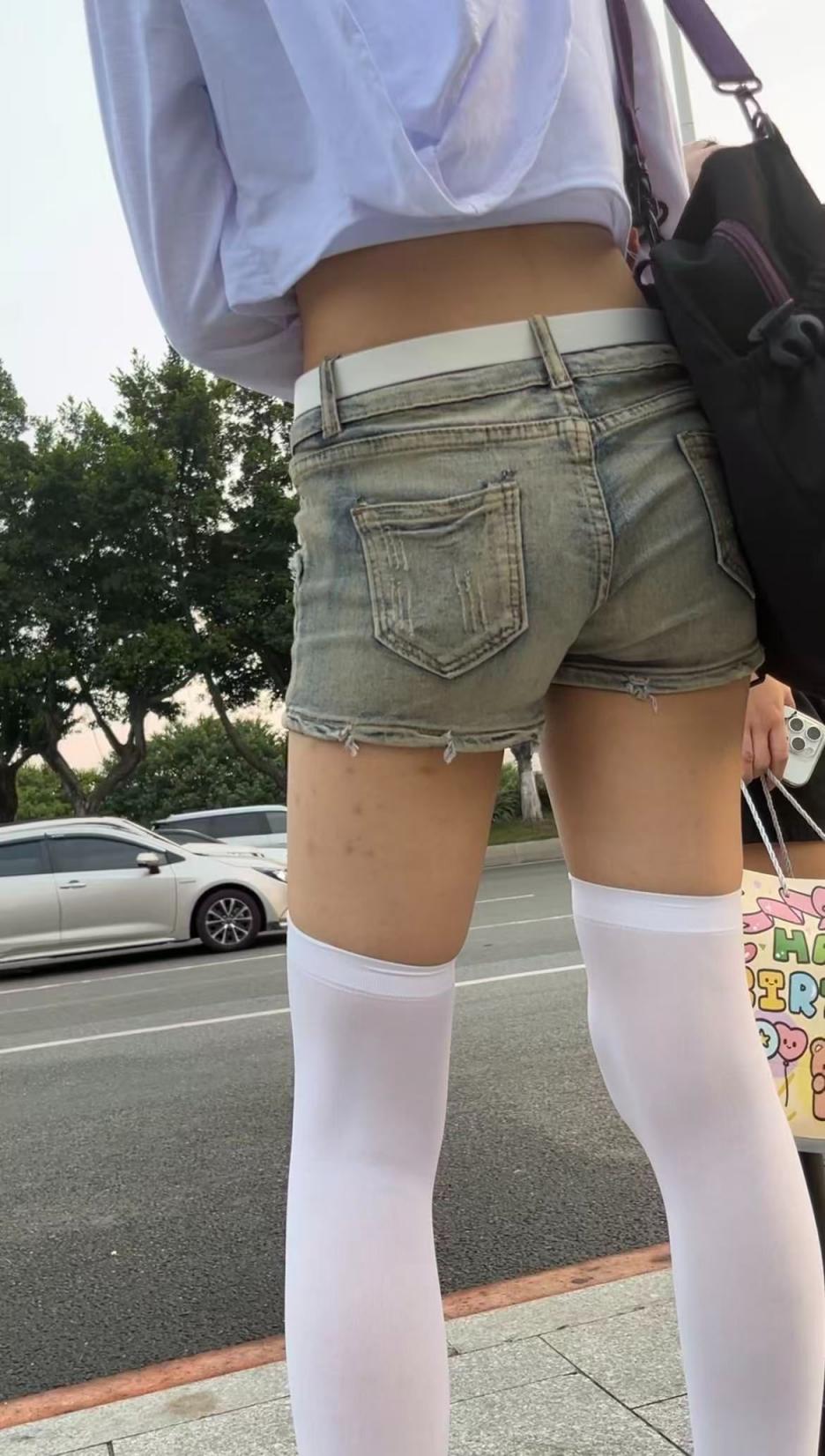 贵在真实，白丝少女转身对我笑[25P]