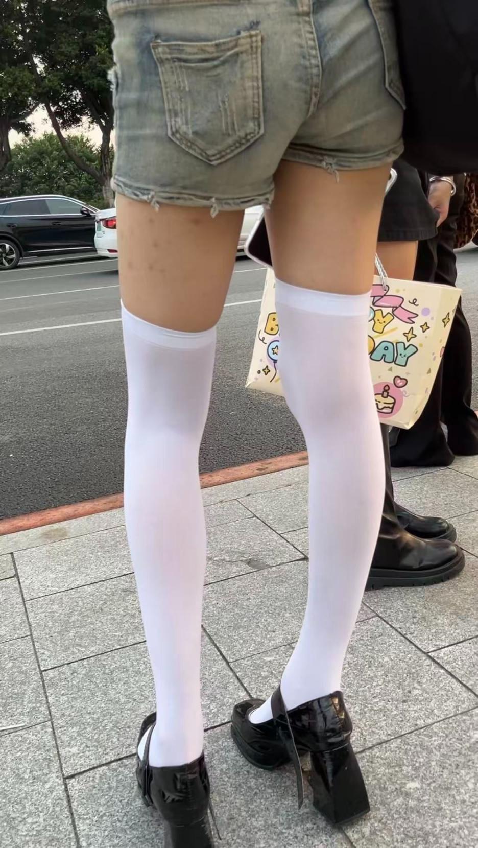 贵在真实，白丝少女转身对我笑[25P]