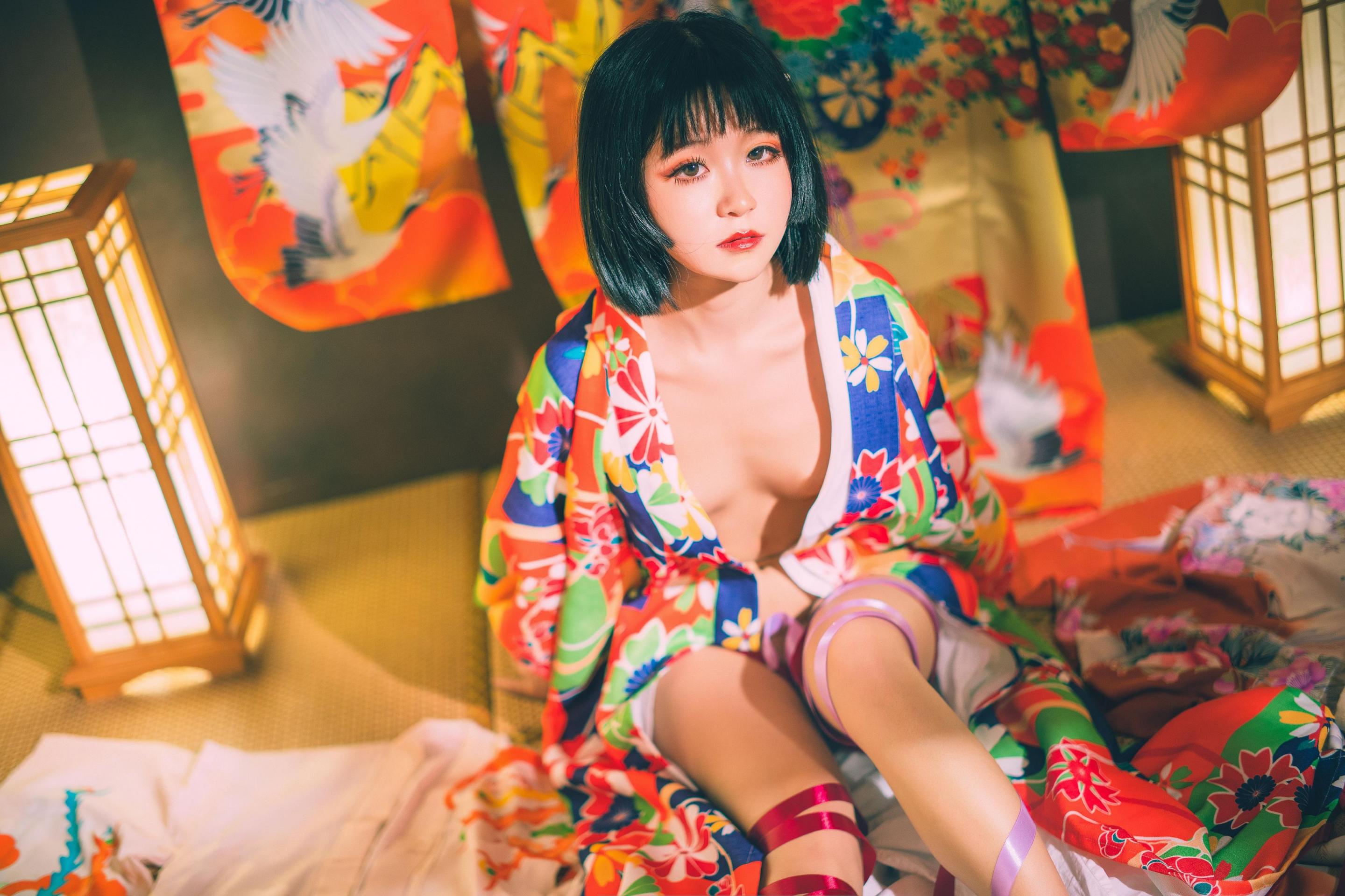 【套圖x35】Myu_a（뮤아）-月夜拍窗B[30P]