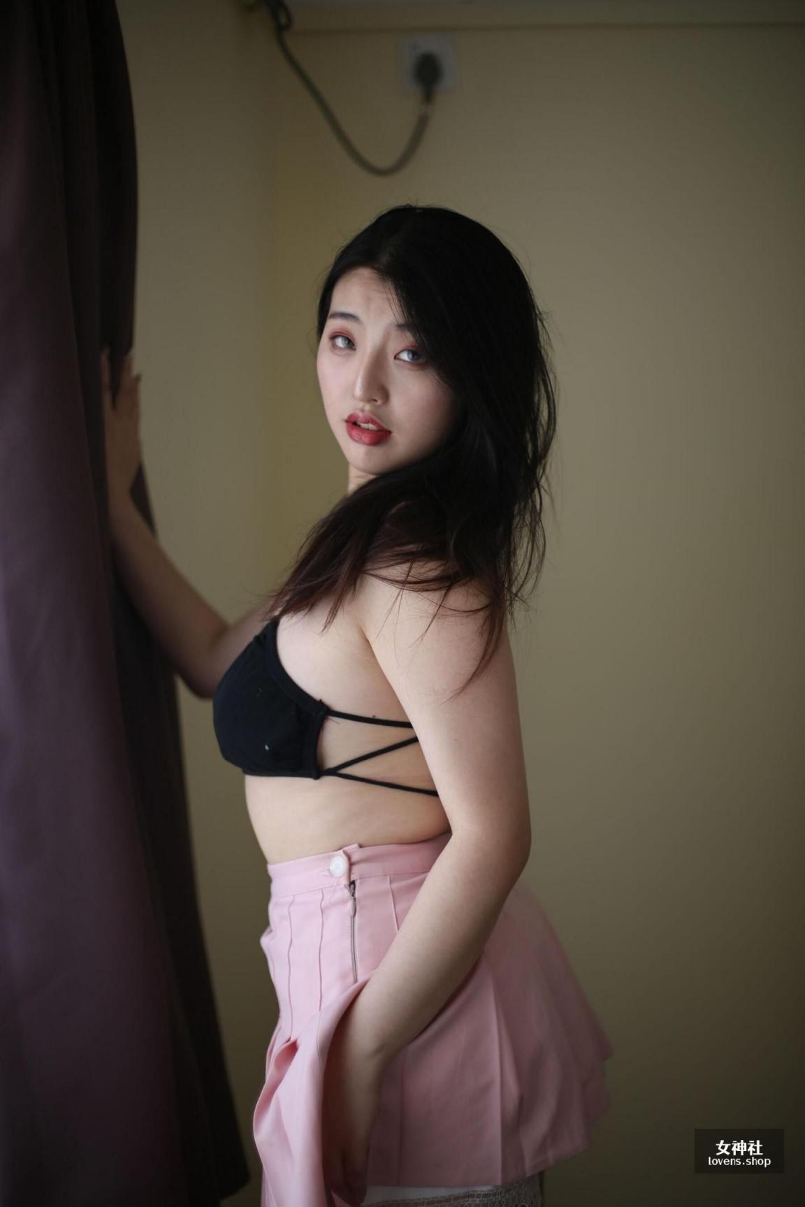 【套圖x35】Myu_a（뮤아）-月夜拍窗B[30P]