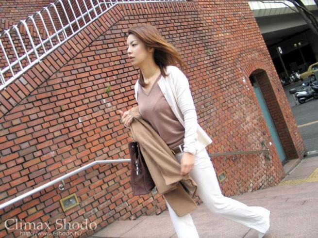【套圖x33】魚子醬fish 校服爆乳jk [20P]