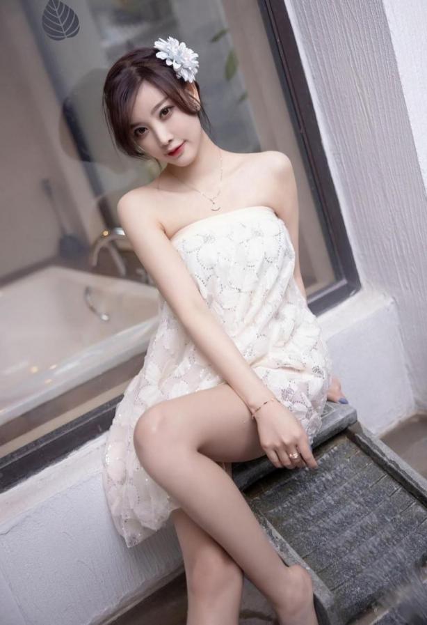 【套圖x33】魚子醬fish 校服爆乳jk [20P]