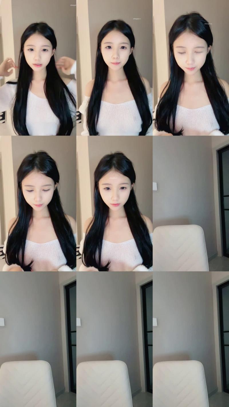 【短片x20】這麼清純也下海了粉嫩酮體～掰穴自慰揉逼摳屄黏答答