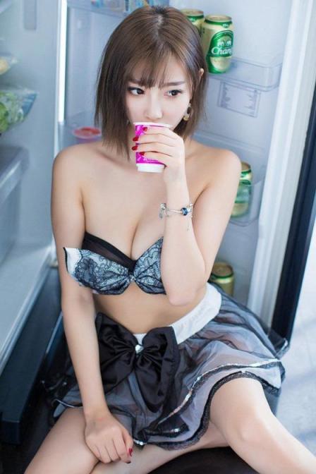 【套圖x18】頂級美臀看了真想後入[28P]