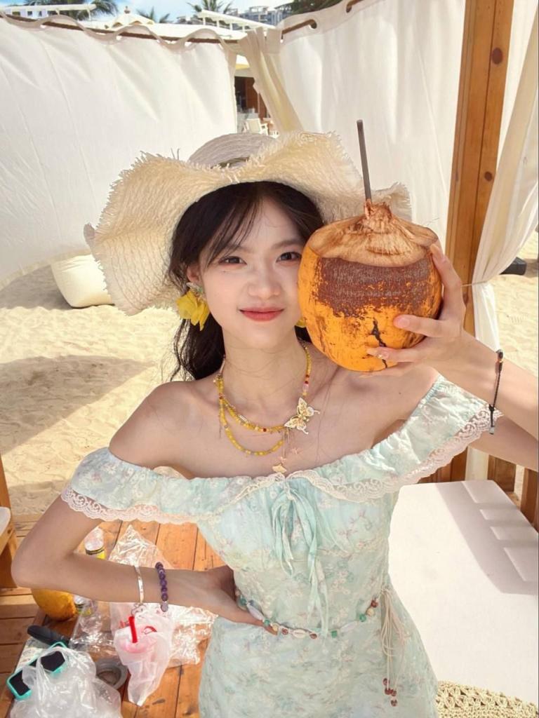 反差每一天 今天的婊婊们颜值都很高[63P]
