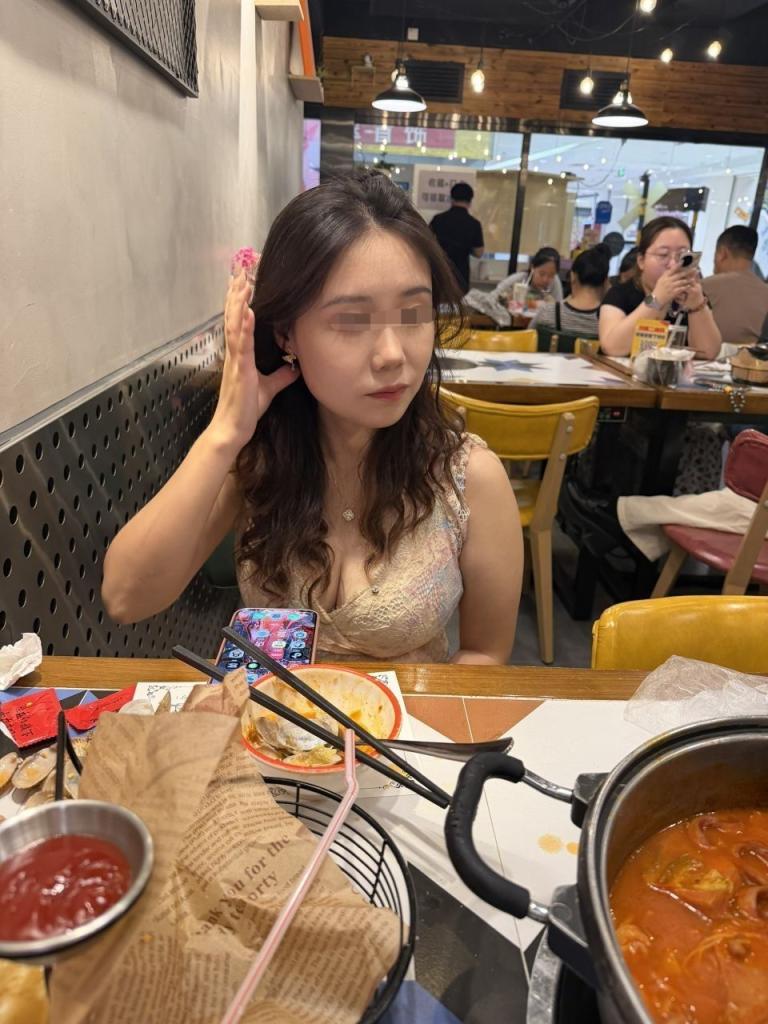 反差每一天 今天的婊婊们颜值都很高[63P]