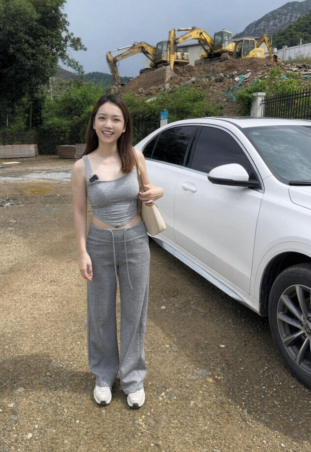 别人家的她她她，就是乳此稳重、乳此美丽、乳此动人[28P]