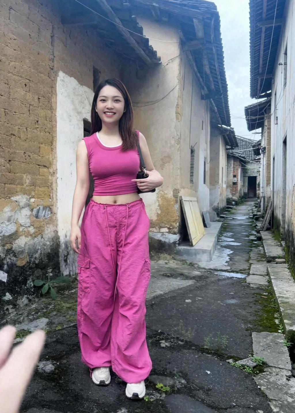 别人家的她她她，就是乳此稳重、乳此美丽、乳此动人[28P]