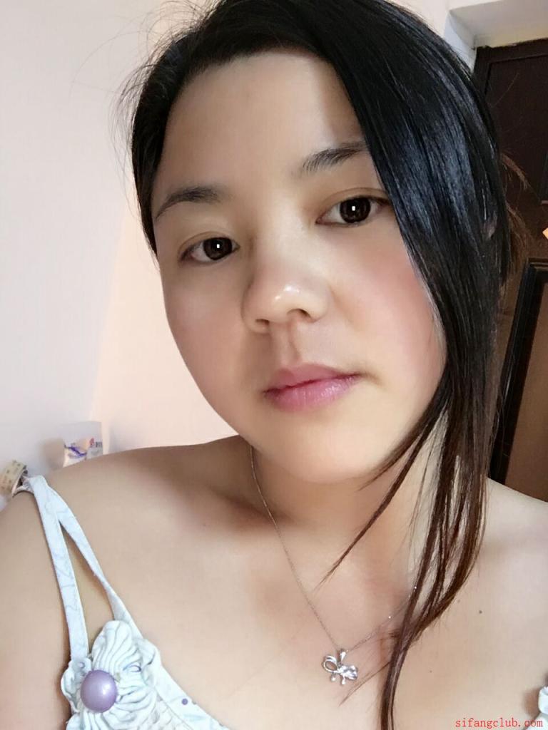 风韵犹存微胖大奶子良家少妇，表里不一极度反差[112P]